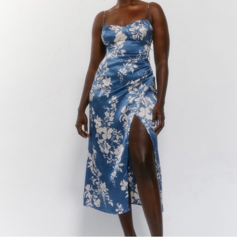 Reformation marguerete dress - cyanotype Size 6 new with tags midi dress